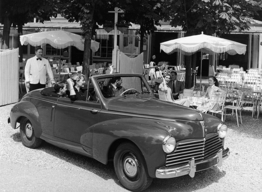  Peugeot 203 1948 года  (фото 7 из 20)